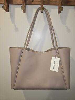 Portland Leather Large Verona In Color Stone